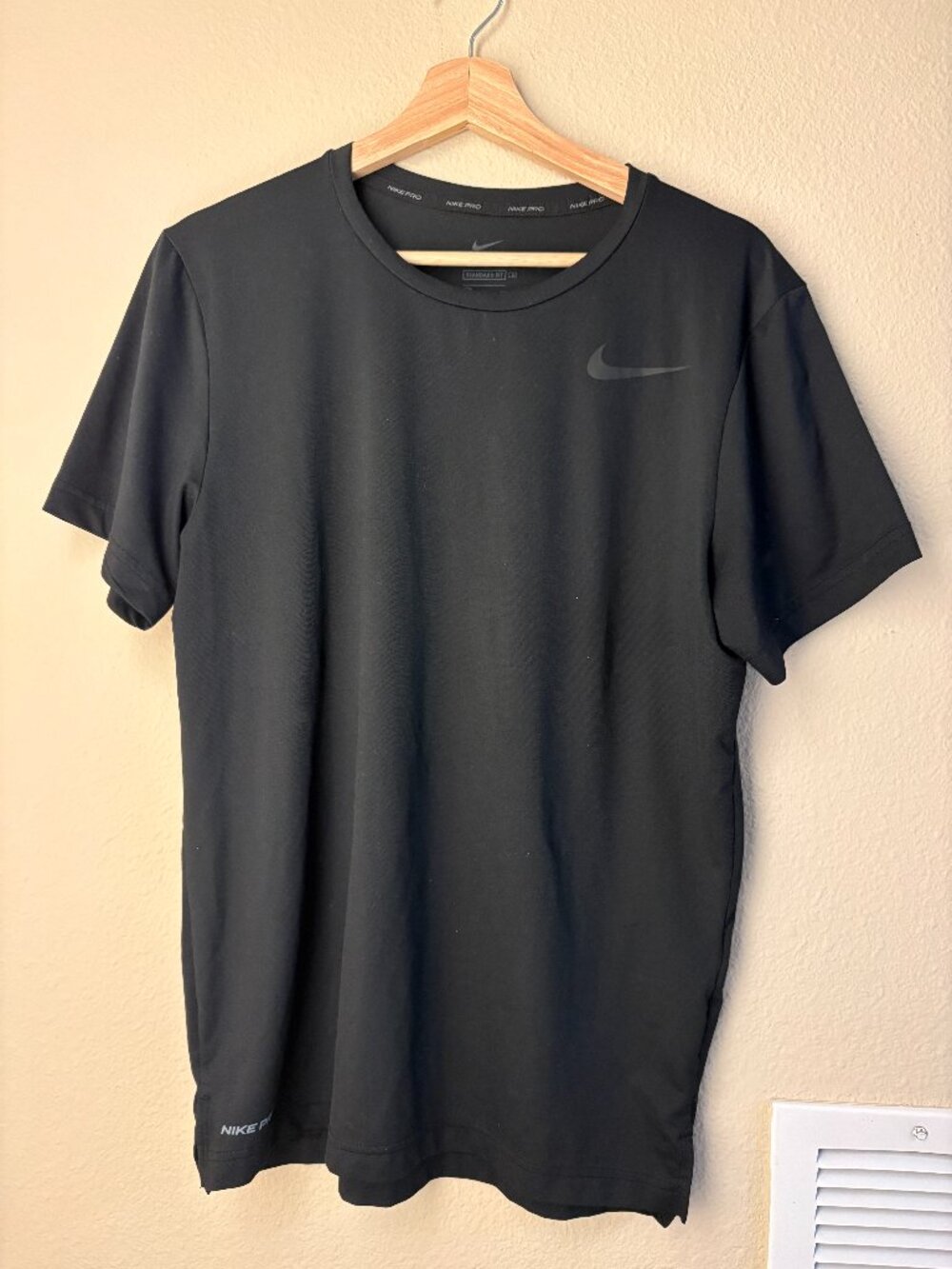 Nike Pro Men's Black Short Sleeve